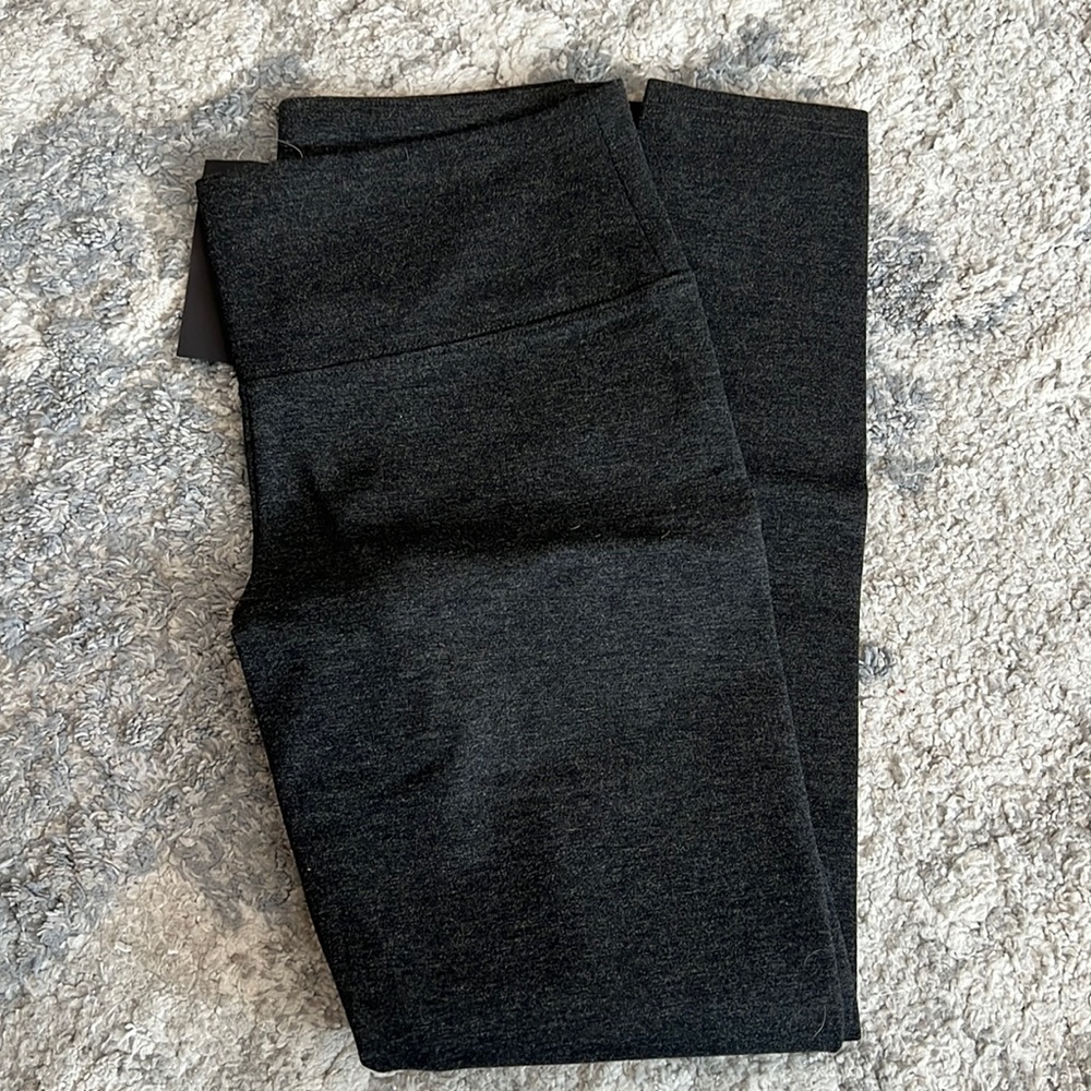 NWOT Banana Republic Ponte Legging